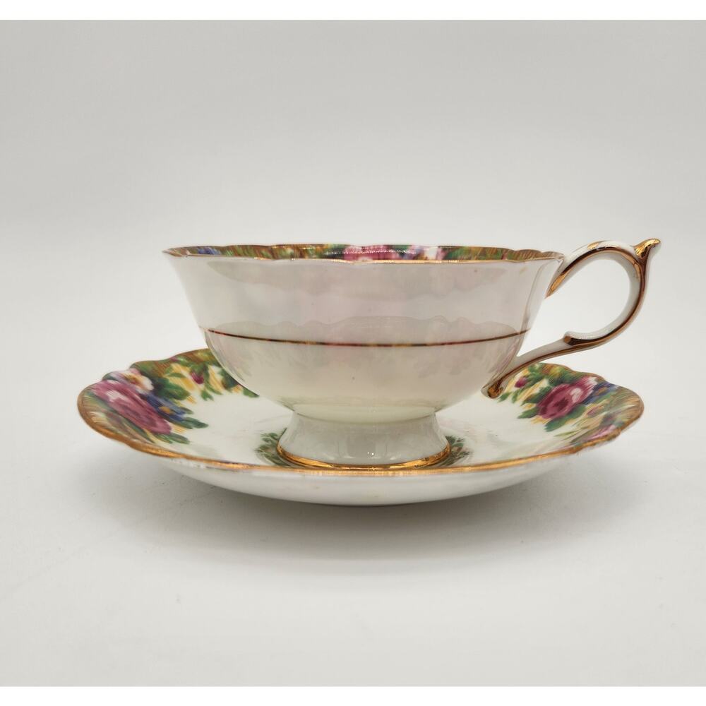 Vintage Paragon Tapestry Rose Fine Bone China Teacup & Saucer Set Double Warrant - Picture 3 of 9